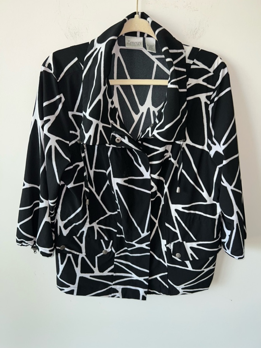 Zenergy by Chico's Zip Up Jacket Sz 2 (L) Lightweight Adjustable 3/4 Slv